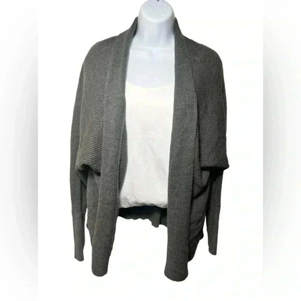 A.N.A Ribbed gray cardigan size Large